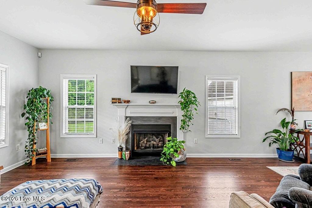 609 Riva Ridge Rd - Photo 7 of 36