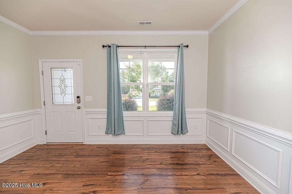 457 N Prince Henry Way - Photo 7 of 50