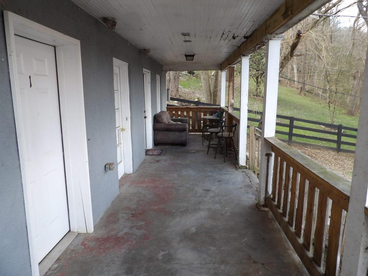 6 Dogwood Ln #1 - Photo 5 of 33