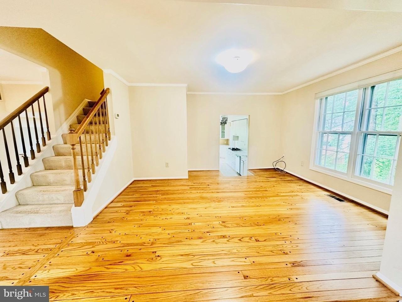 9124 Wandering Trail Dr - Photo 3 of 17