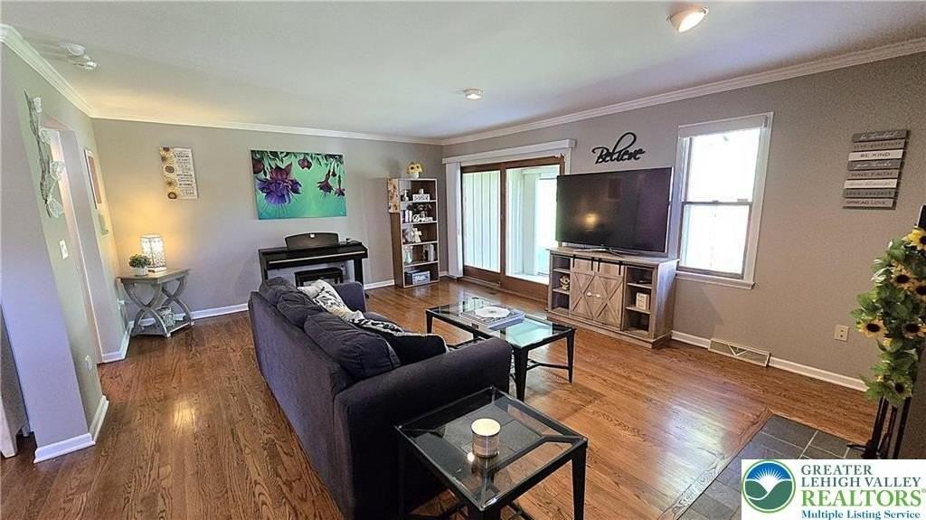 194 Springhouse Rd - Photo 7 of 34