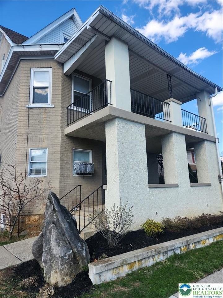 401 E Goepp St #2 - Photo 5 of 19