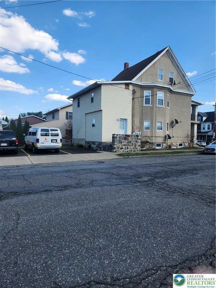 401 E Goepp St #2 - Photo 6 of 19