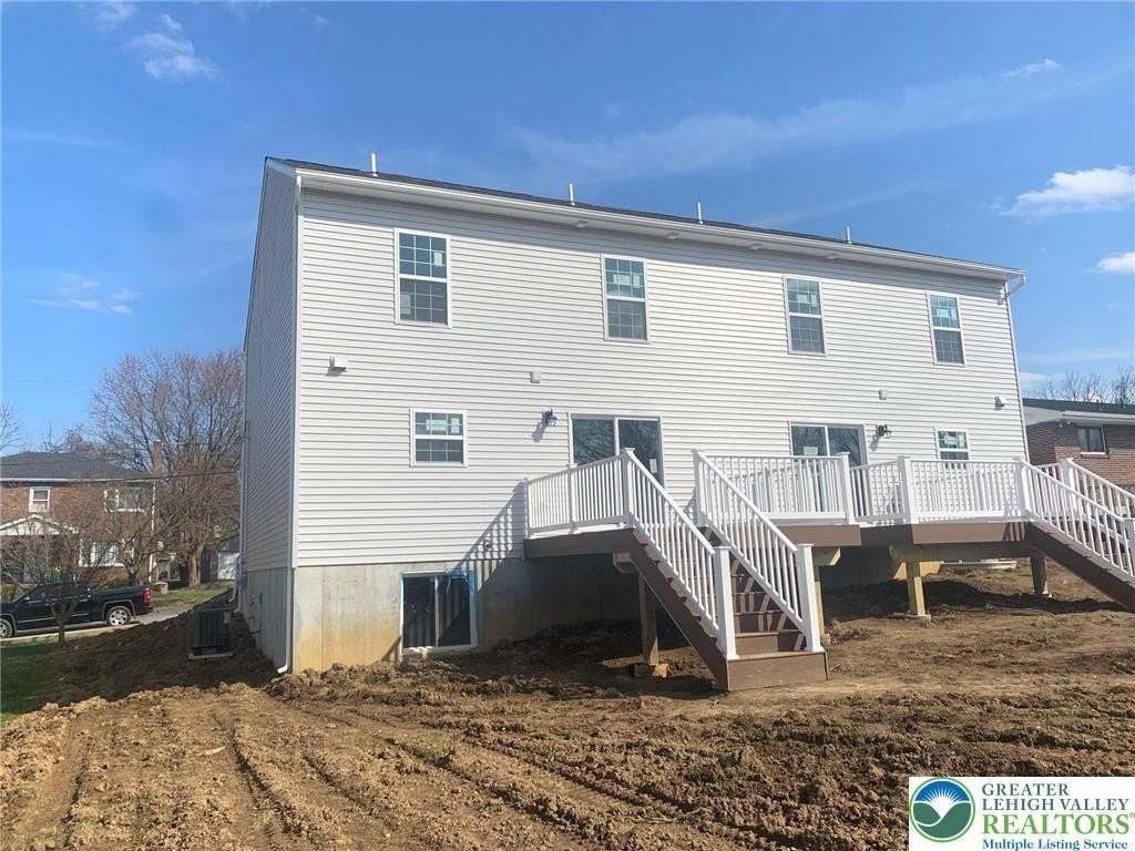 1610 Ravena St - Photo 2 of 7