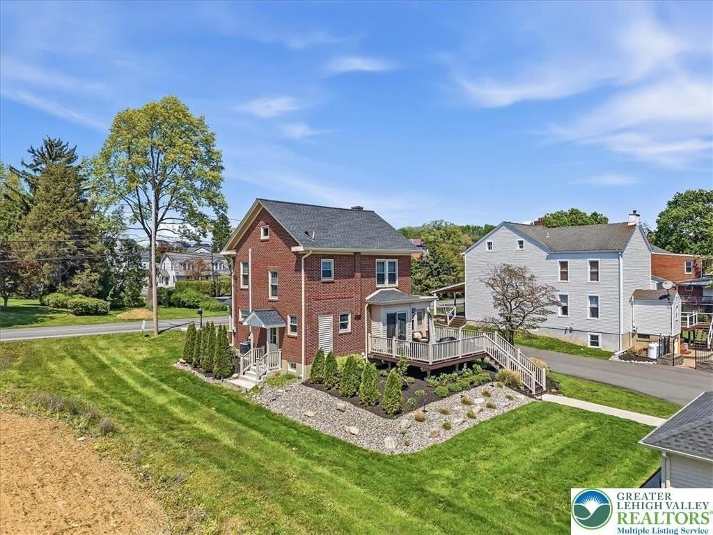8038 Main St - Photo 4 of 36