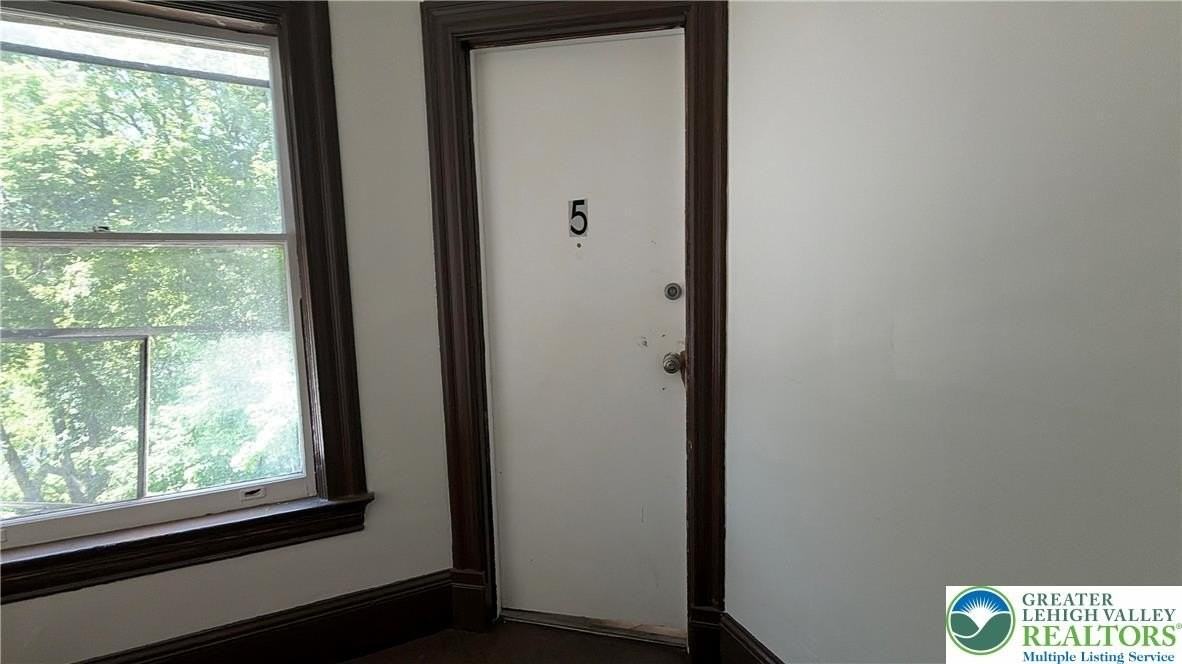 78 S Main St #5 - Photo 5 of 13