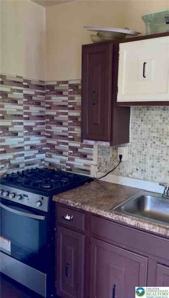 397 W Allen St #5 - Photo 2 of 8