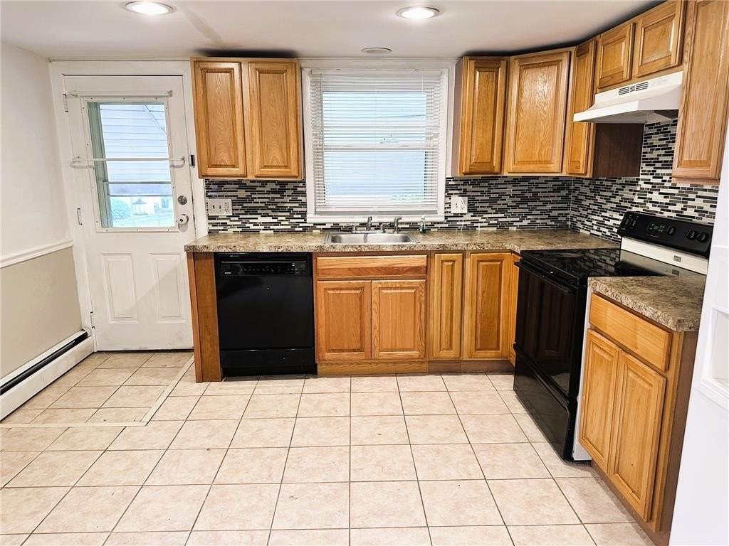3124 N 2nd St - Photo 3 of 9
