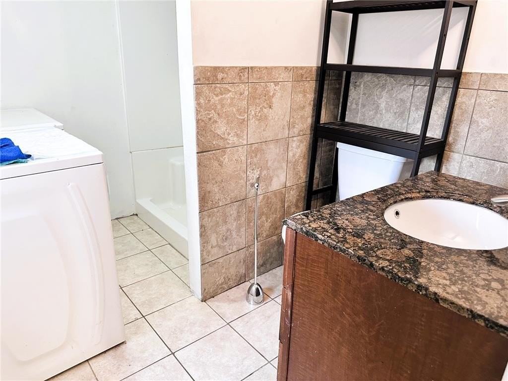 3124 N 2nd St - Photo 5 of 9