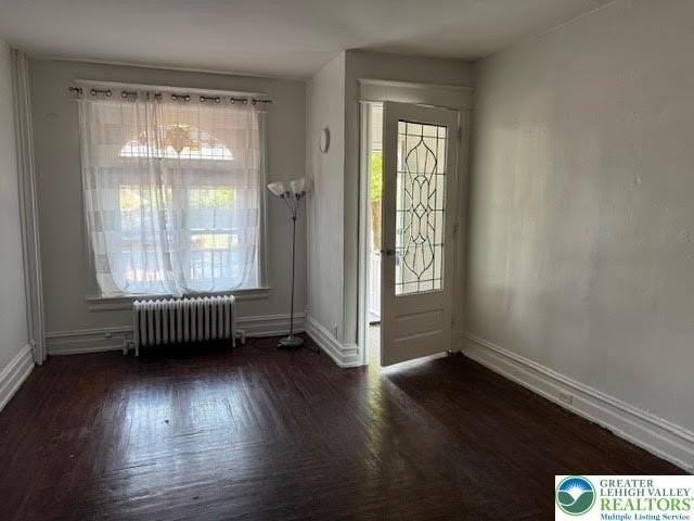 208 Ridge Ave - Photo 4 of 17