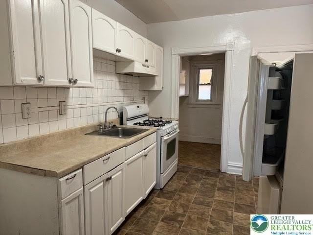 208 Ridge Ave - Photo 6 of 17