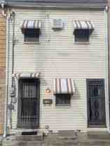 229 N Peach St - Photo 1 of 1