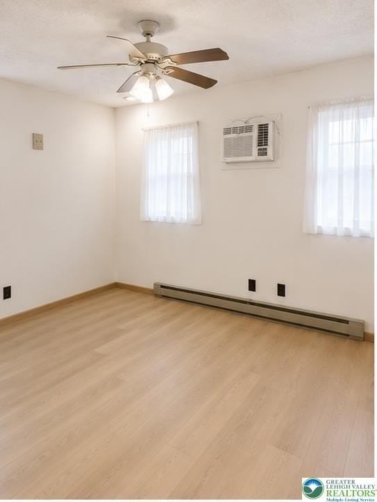 229 N Peach St - Photo 4 of 8