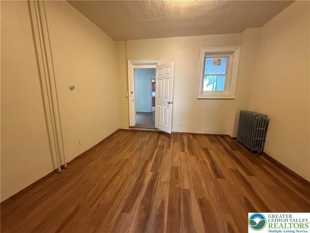 305 N 2nd St #1 - Photo 3 of 10
