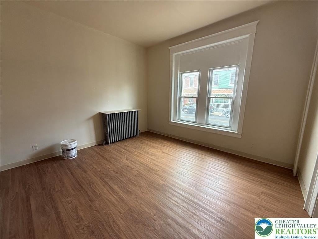 305 N 2nd St #1 - Photo 4 of 10