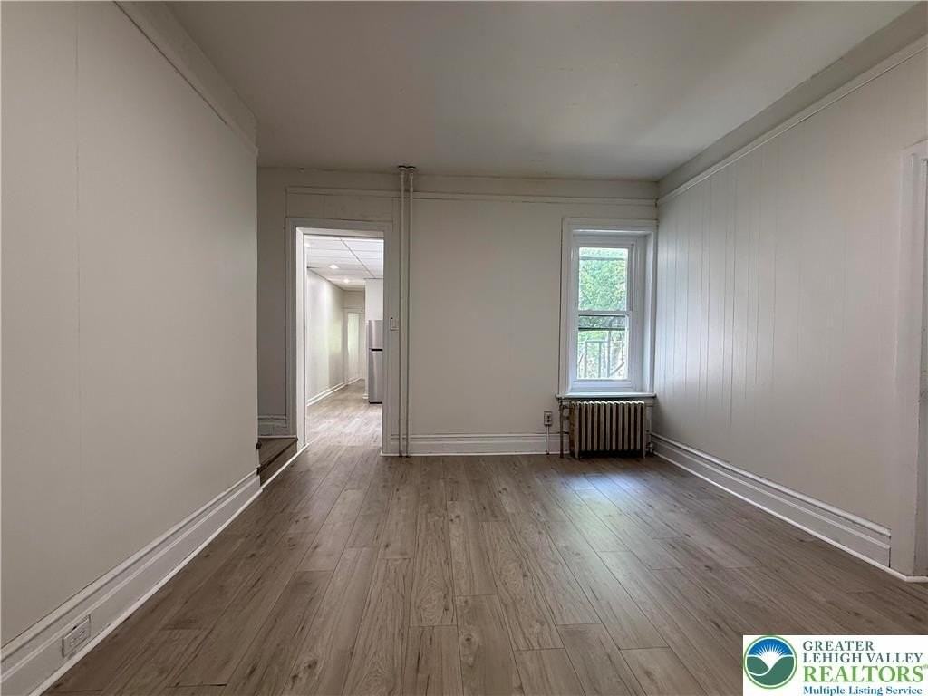 423 Front St #2 - Photo 5 of 24