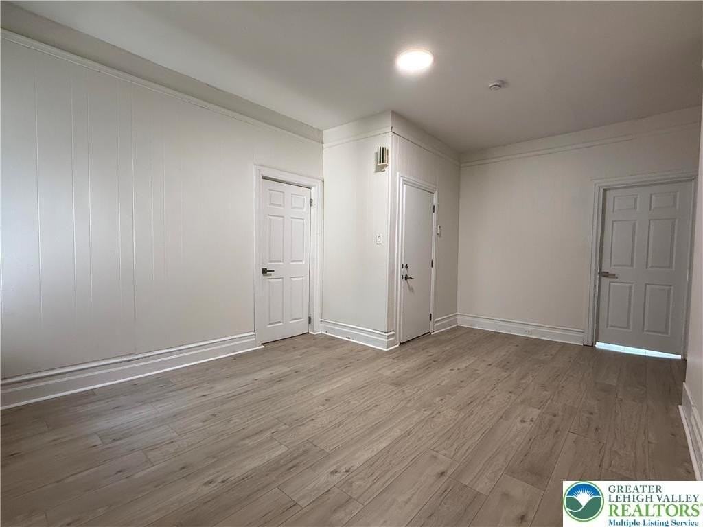423 Front St #2 - Photo 6 of 24
