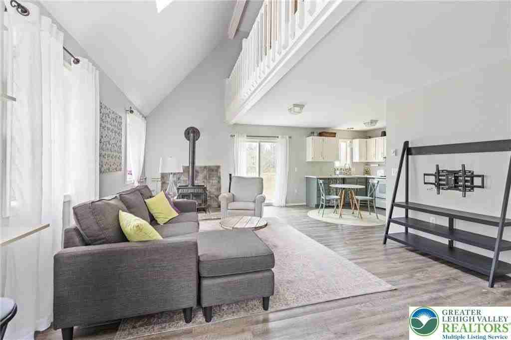 397 Towamensing Trl - Photo 4 of 14