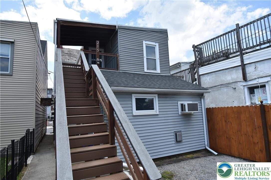 215 Cattell St #2ndFL - Photo 2 of 12