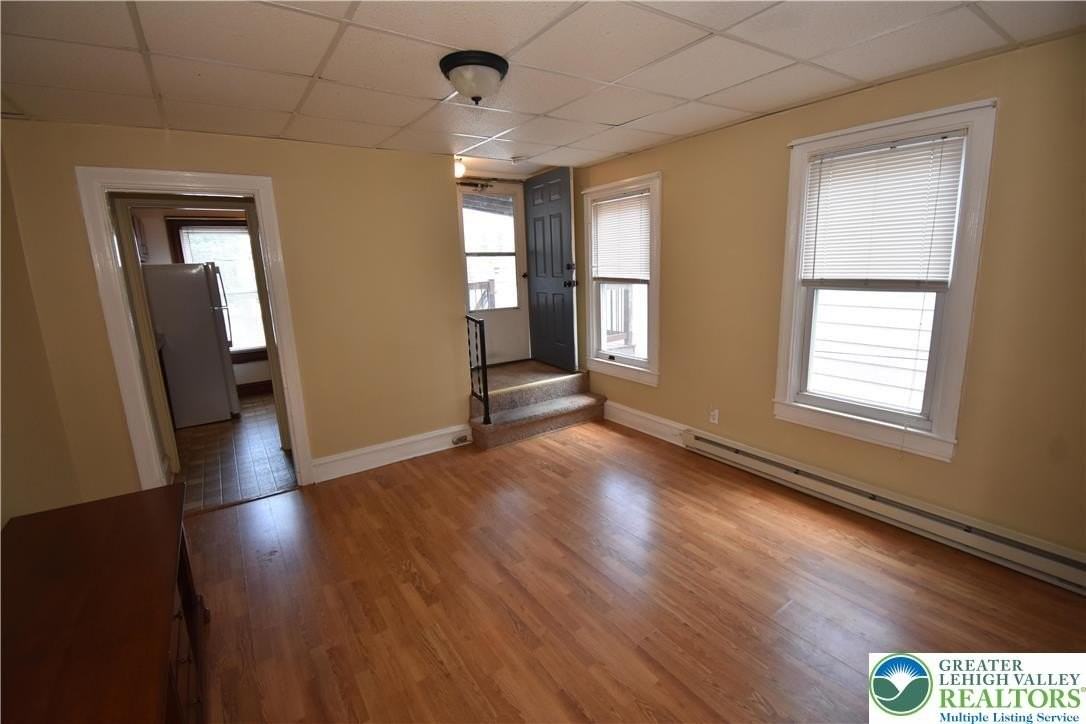 215 Cattell St #2ndFL - Photo 4 of 12