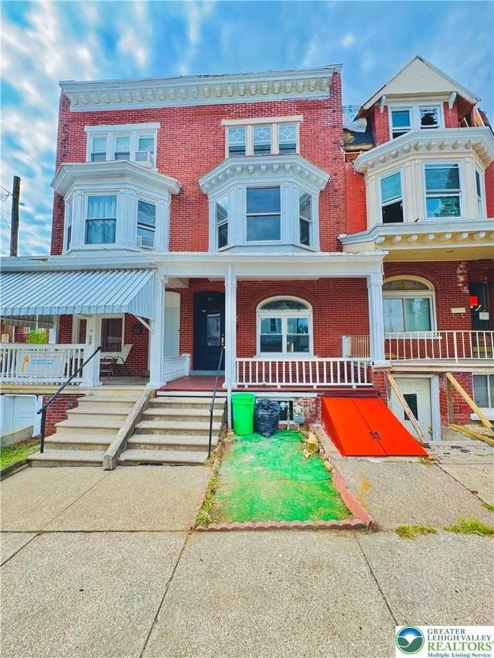 36 S Jefferson St - Photo 2 of 29