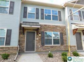 featured image of 326 E Frankford St