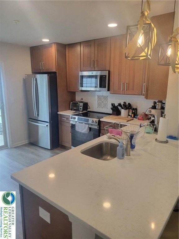 326 E Frankford St - Photo 5 of 18