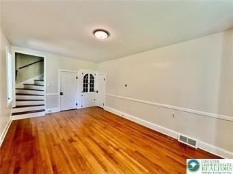 6024 Front St - Photo 5 of 15