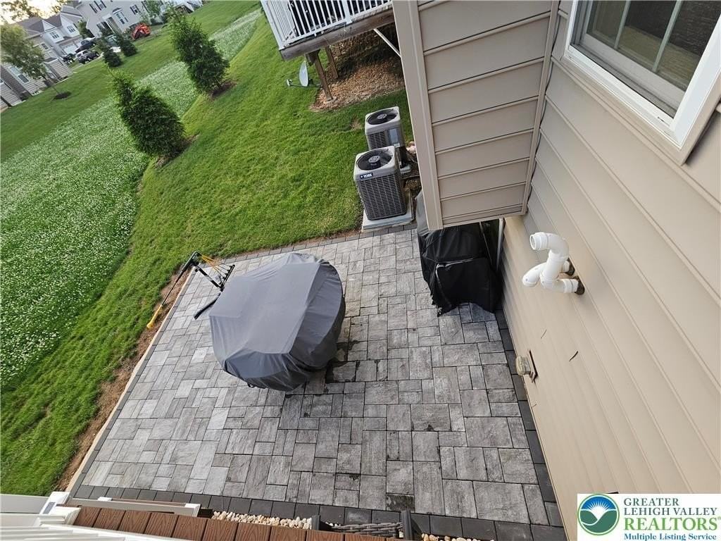 4613 Woodbrush Way - Photo 5 of 34