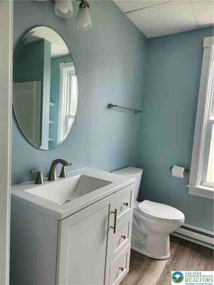 2347 Washington Ave #1 - Photo 7 of 9