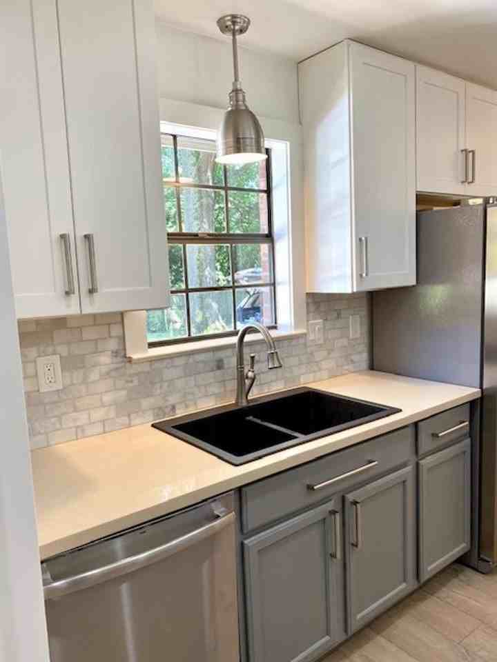 7931 Nikerton Dr - Photo 6 of 9
