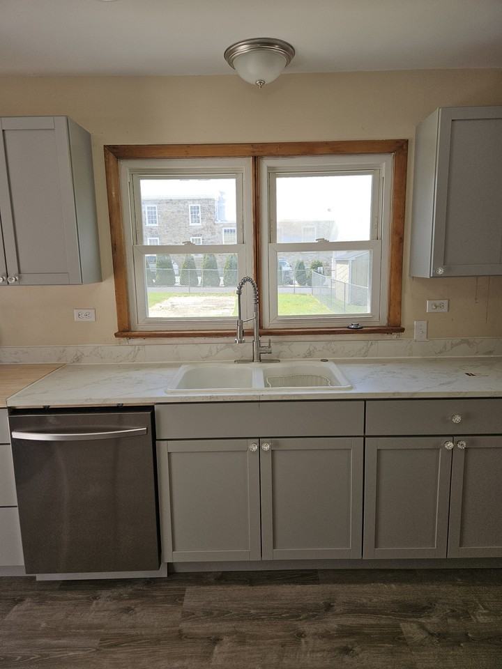 111 N Seton Ave #1 - Photo 2 of 36
