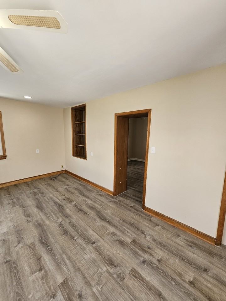 111 N Seton Ave #1 - Photo 6 of 36