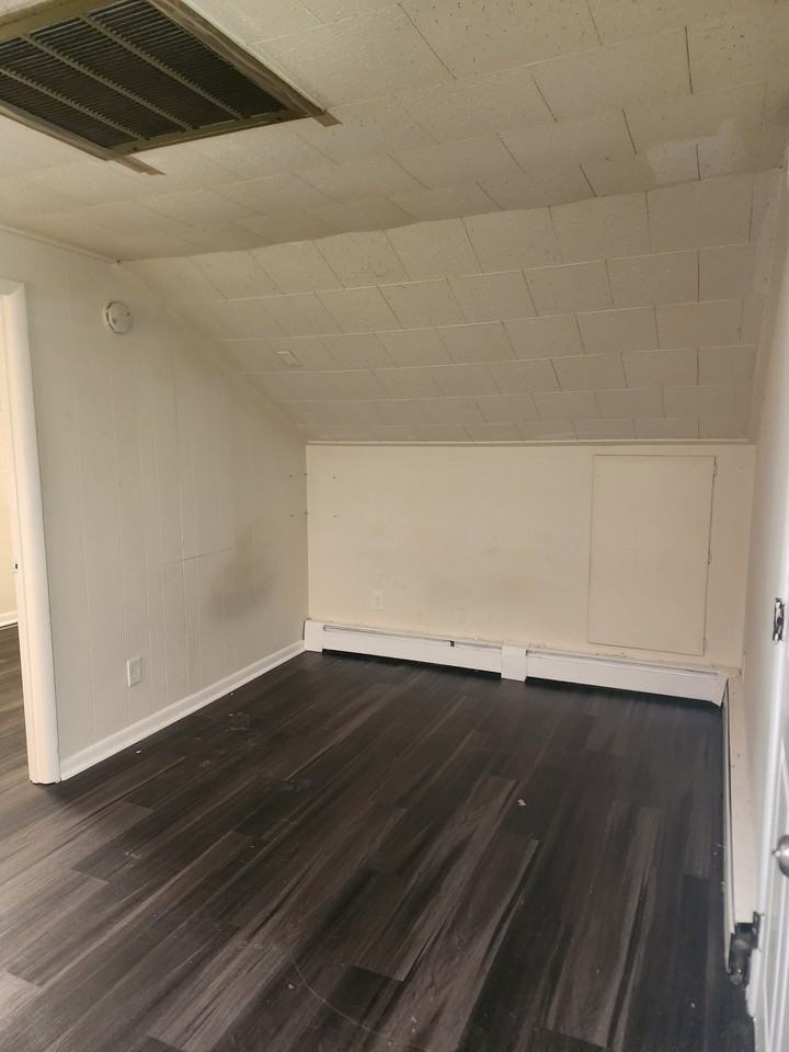 69 Glenwood Ave #3 - Photo 4 of 7