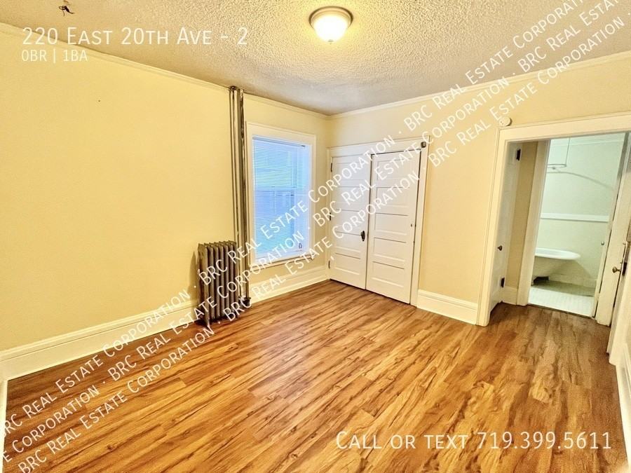 Cross Apartments - Photo 6 of 19