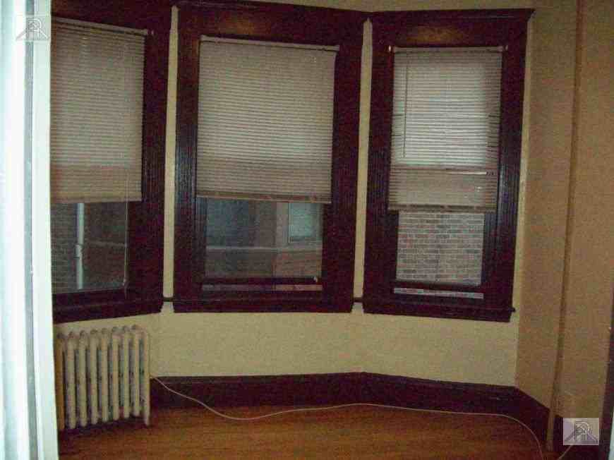 1269 Commonwealth Ave - Photo 6 of 10