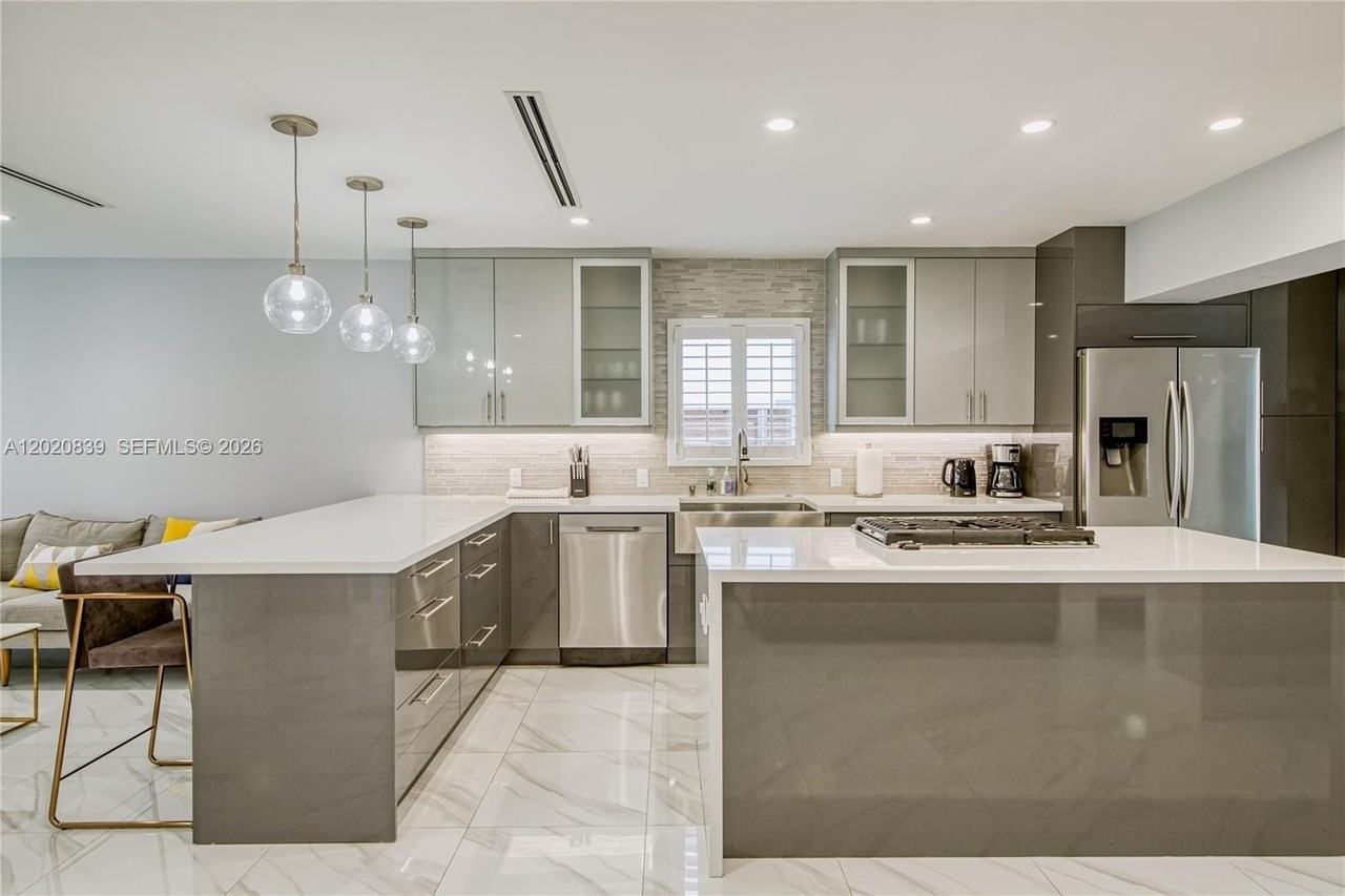 1239 Washington St #1239 - Photo 4 of 50