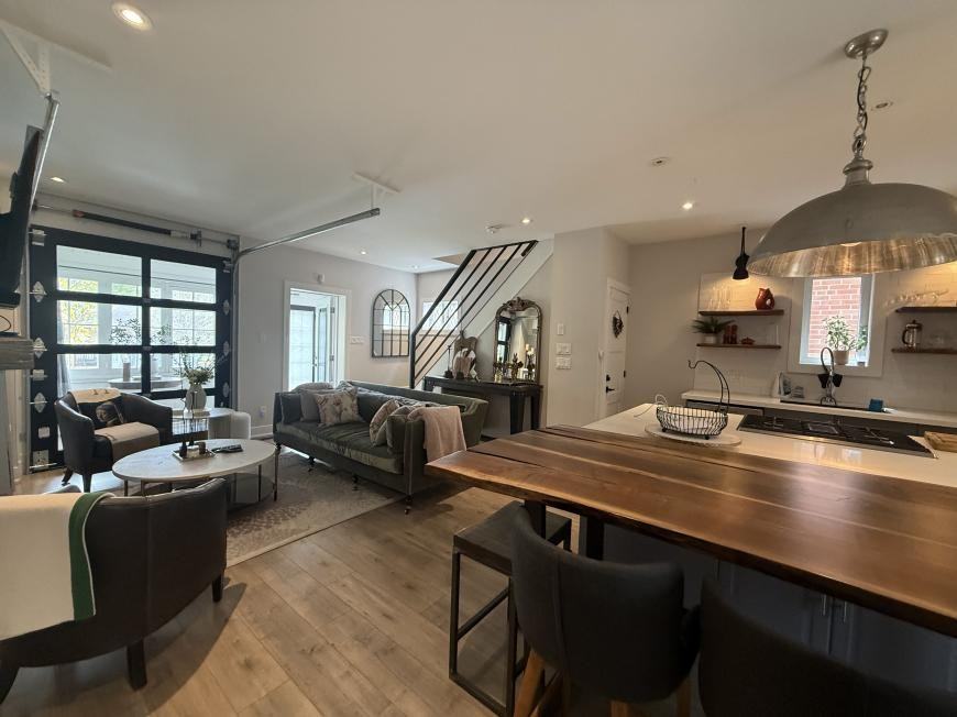 48 Albani St - Photo 6 of 10