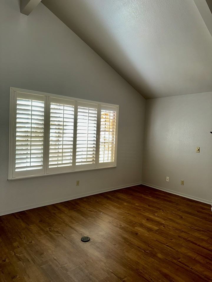 3650 W Beechwood Ave #1 - Photo 5 of 25