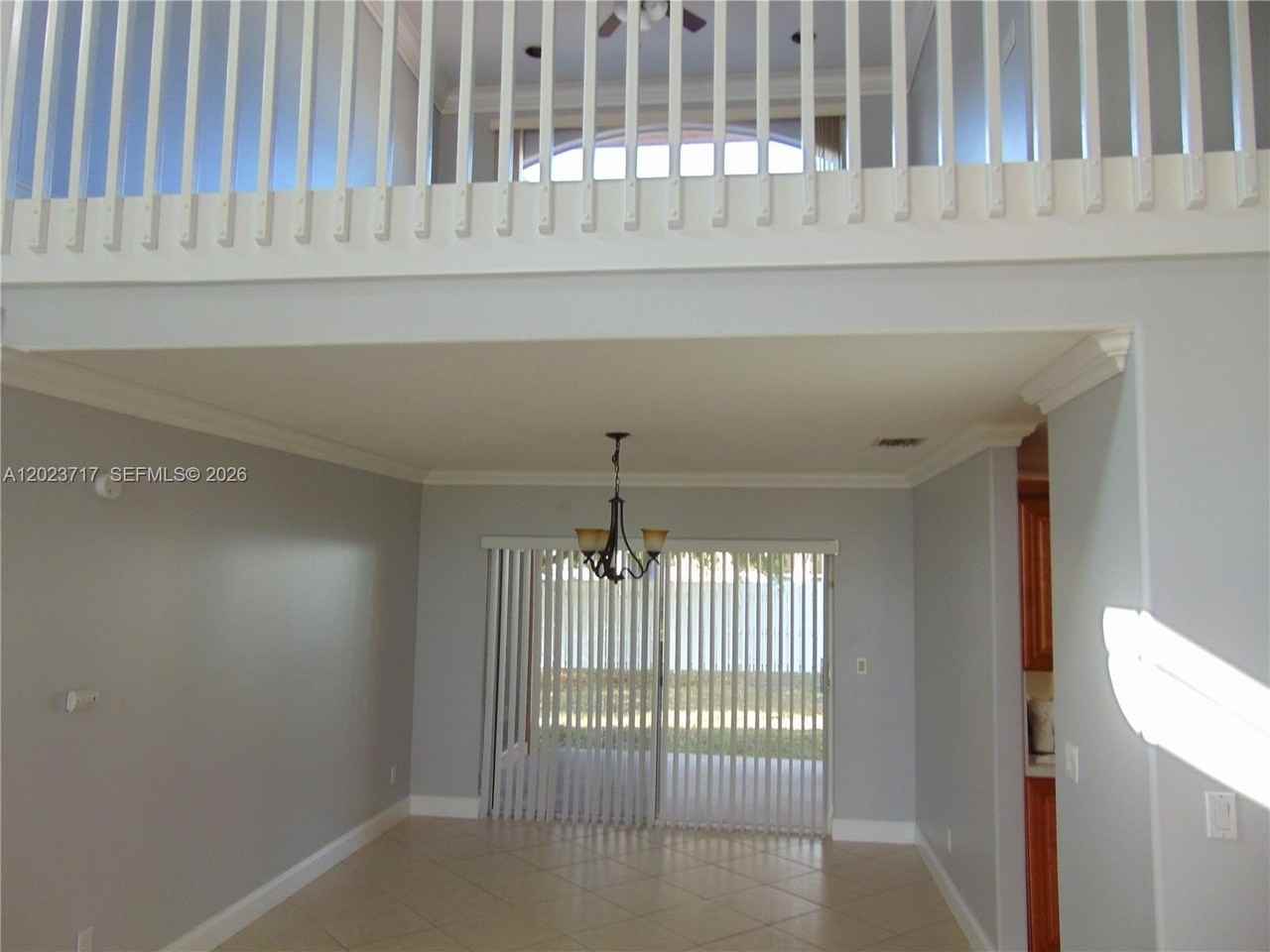 17883 Sw 5th St - Photo 4 of 36
