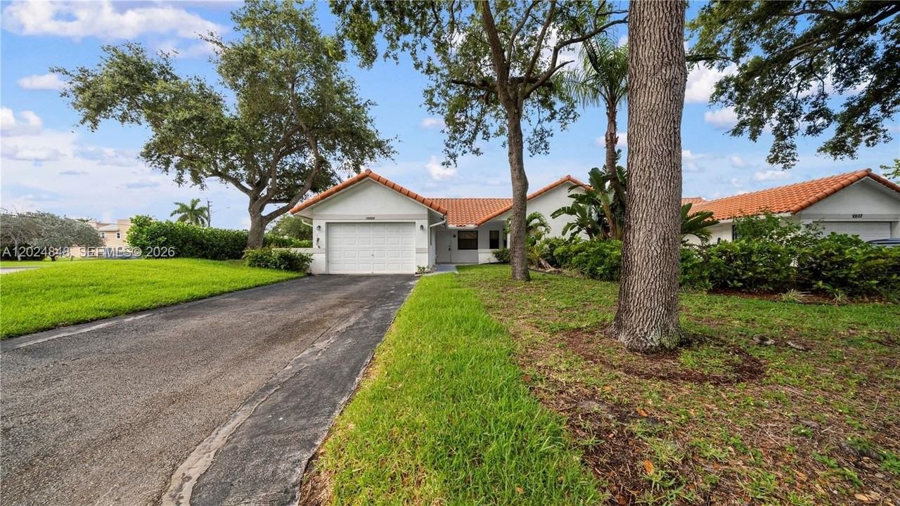 10520 Nw 41st St #10520 - Photo 2 of 34