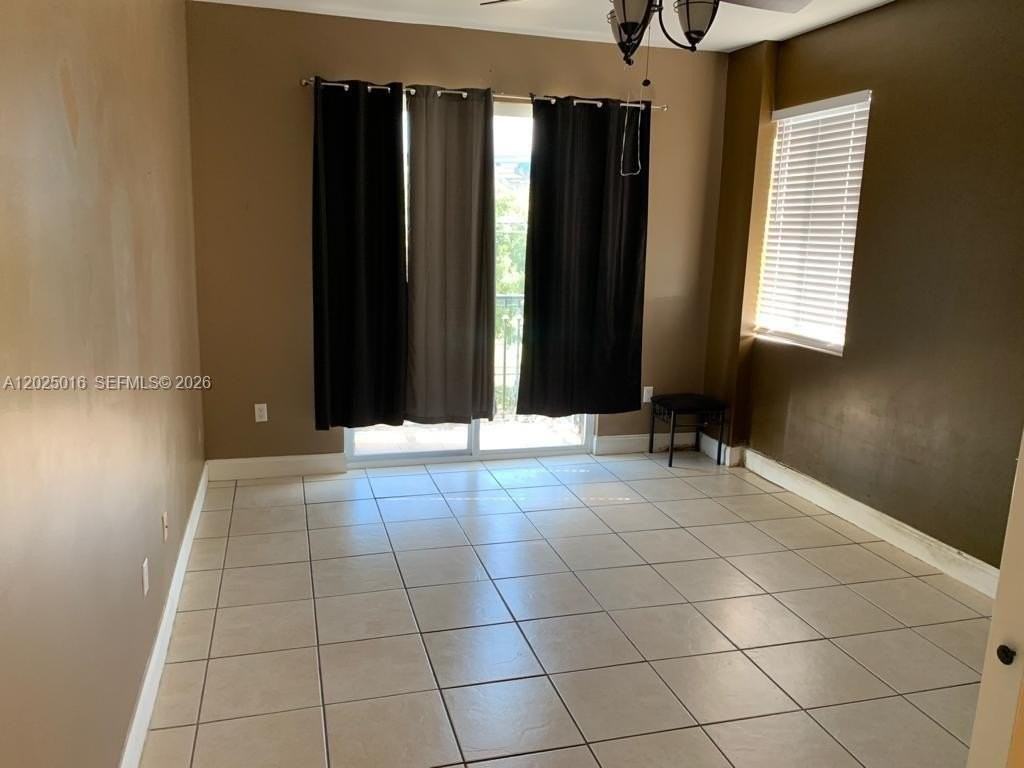 400 Sw 2nd St #201 - Photo 7 of 12
