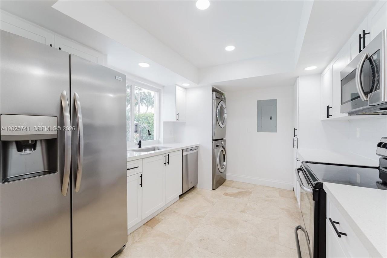 2101 Ne 63rd St #2101 - Photo 3 of 48