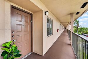 featured image of 1650 Sw 124th Ter #403D