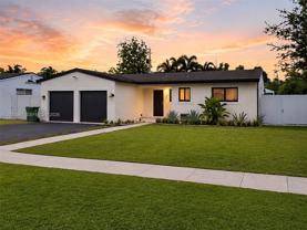 901 Nw 9th Ct - Photo 1 of 1