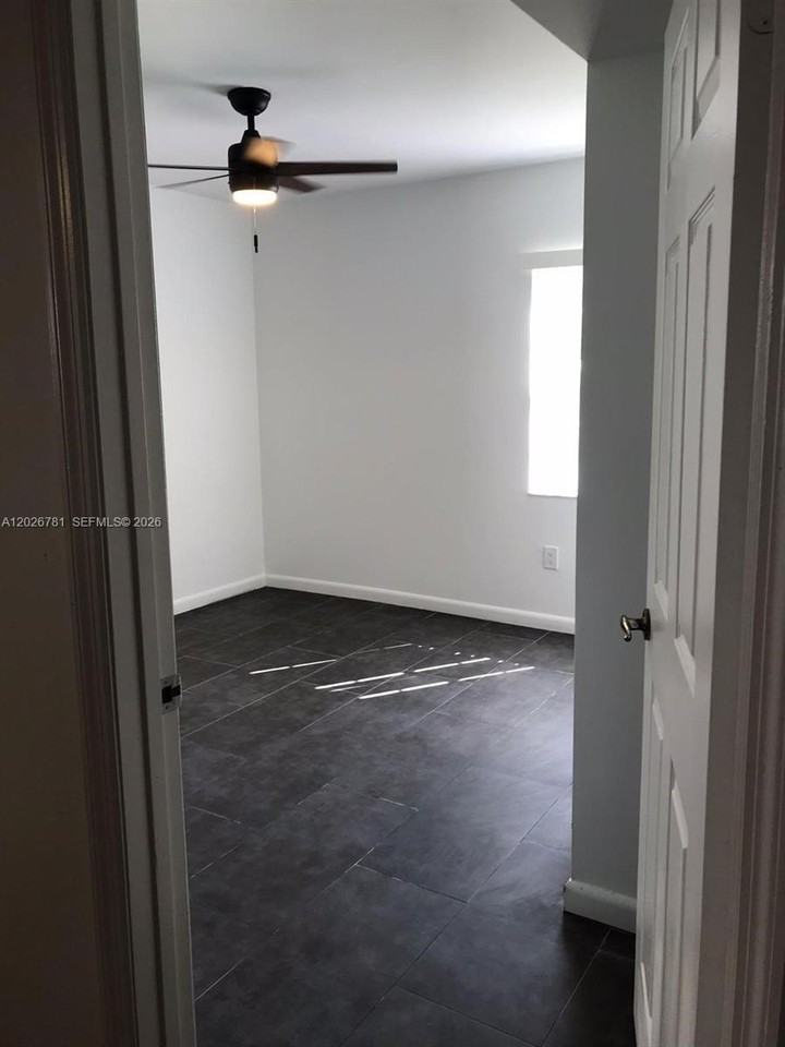 462 Ne 210th Circle Ter #101-9 - Photo 6 of 14