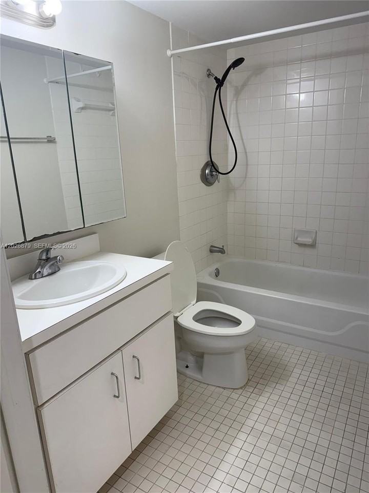 5741 Sunset Dr #5741 - Photo 2 of 10