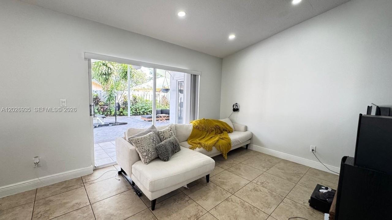 12793 Sw 250th Ter #NA - Photo 2 of 8