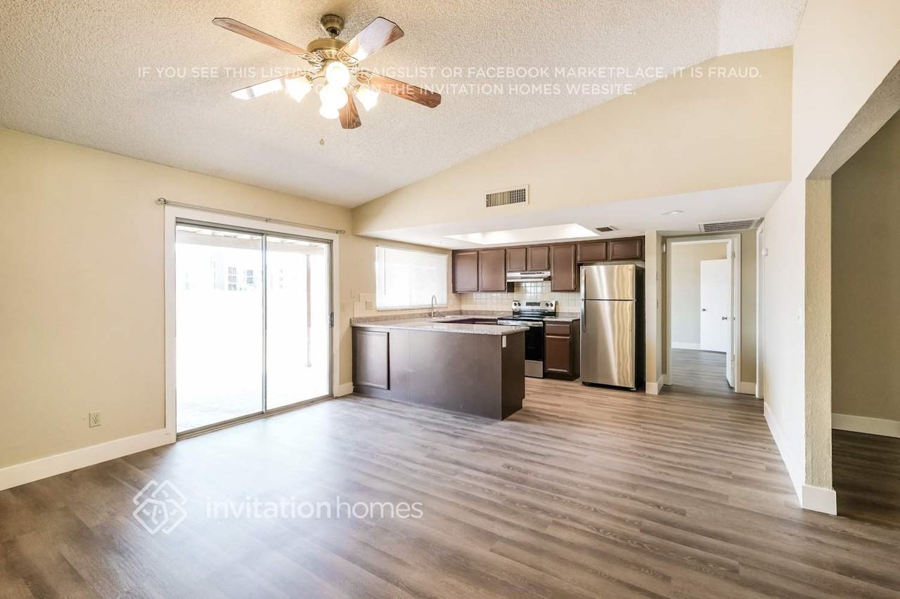 9503 W Las Palmaritas Dr - Photo 6 of 17