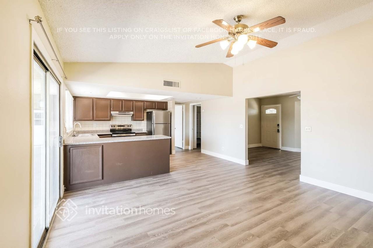 9503 W Las Palmaritas Dr - Photo 7 of 17